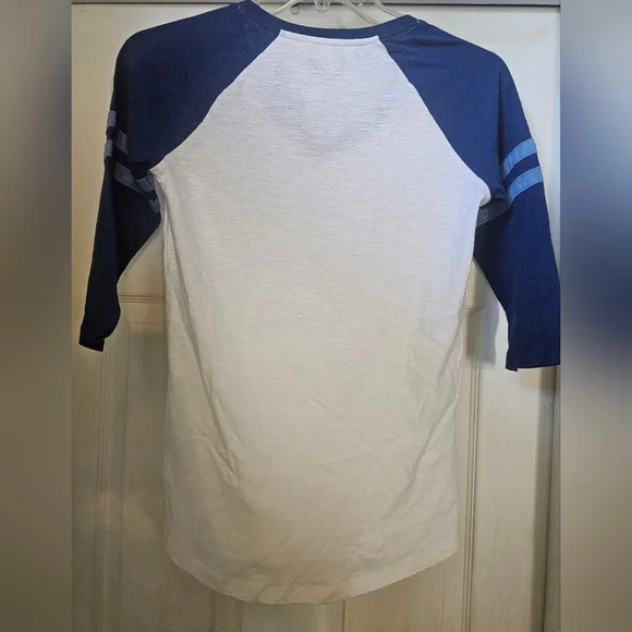 NWT Kansas City Royals 3/4 sleeved shirt. Size:S. - Picture 2 of 6